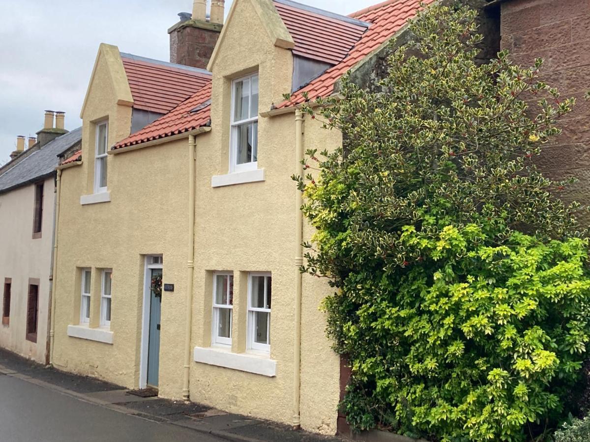 2 Bed Haywood Cottage With Garden Stenton Екстериор снимка