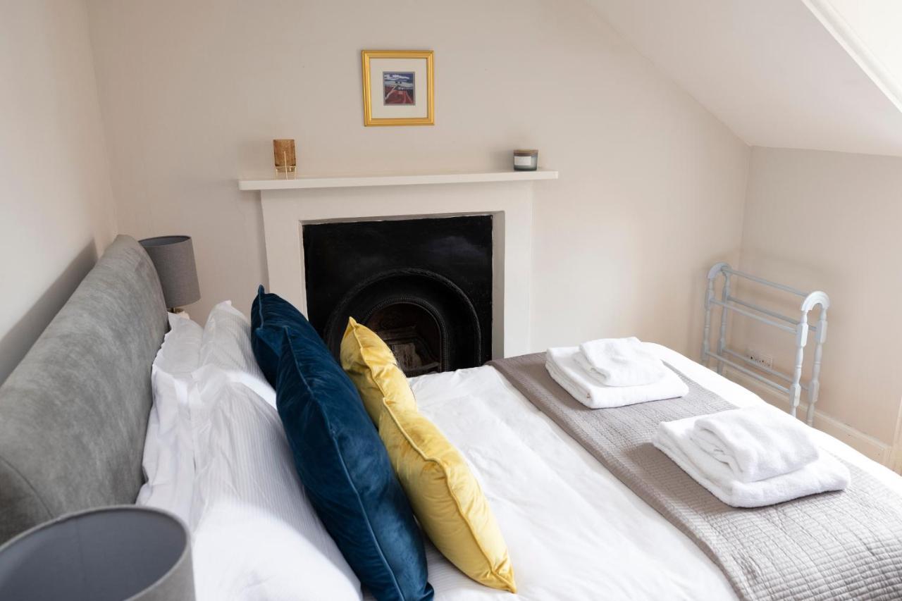 2 Bed Haywood Cottage With Garden Stenton Екстериор снимка