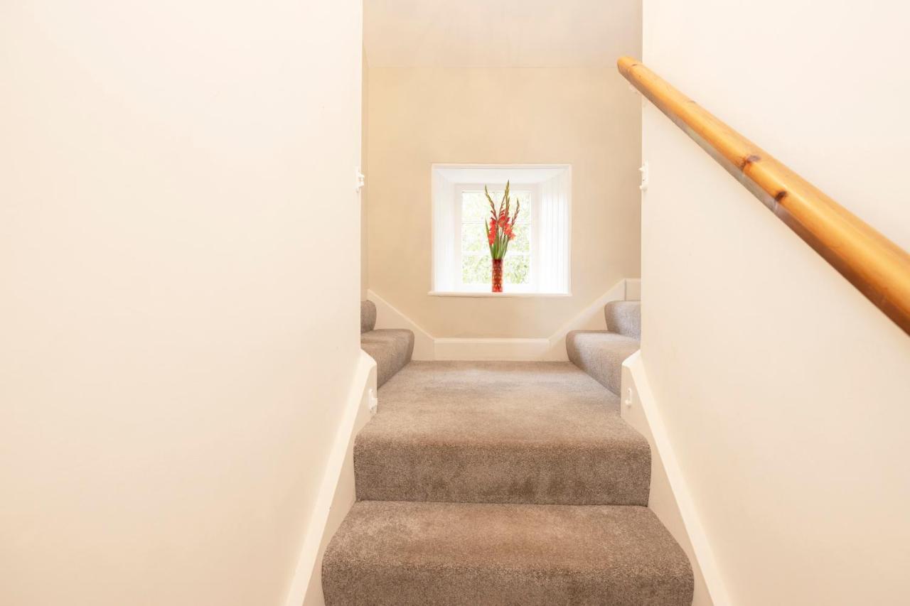 2 Bed Haywood Cottage With Garden Stenton Екстериор снимка