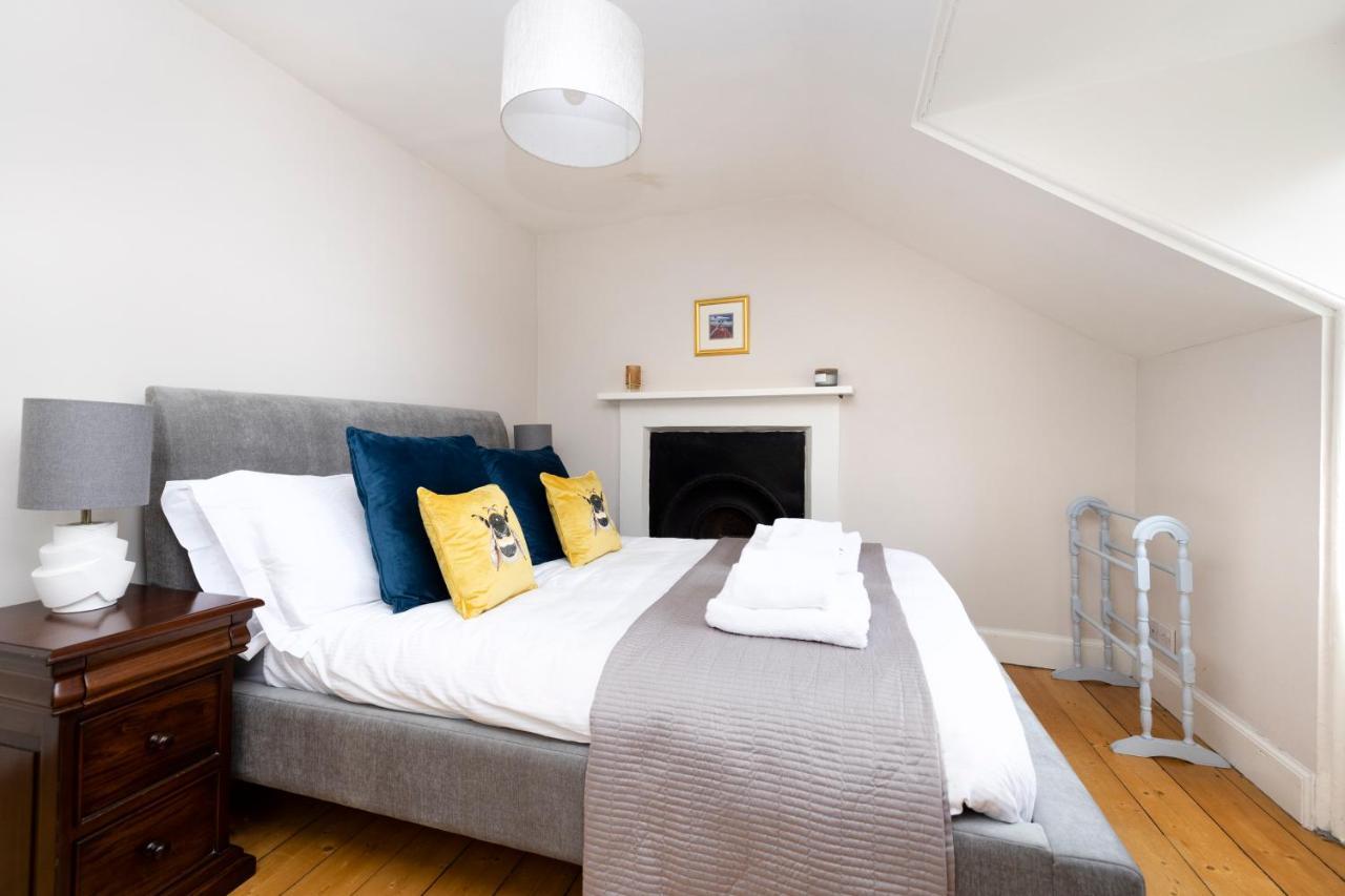 2 Bed Haywood Cottage With Garden Stenton Екстериор снимка